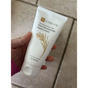 GlamFox Rice Niacinamide Hand Cream 4.05oz Glowing Moisturizing SEALED